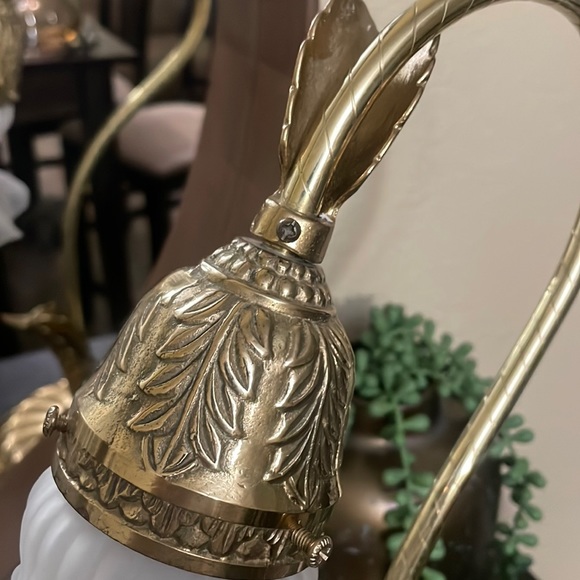 VTG Gooseneck Lamp Brass with Leaves - Picture 3 of 9